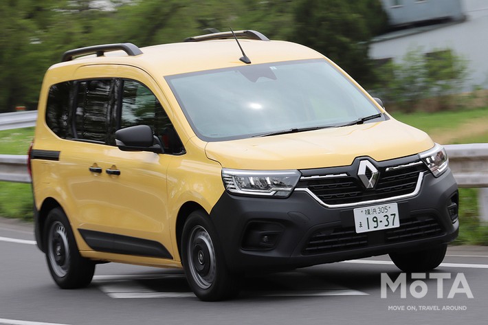 ルノー カングー クレアティフ（ガソリン）