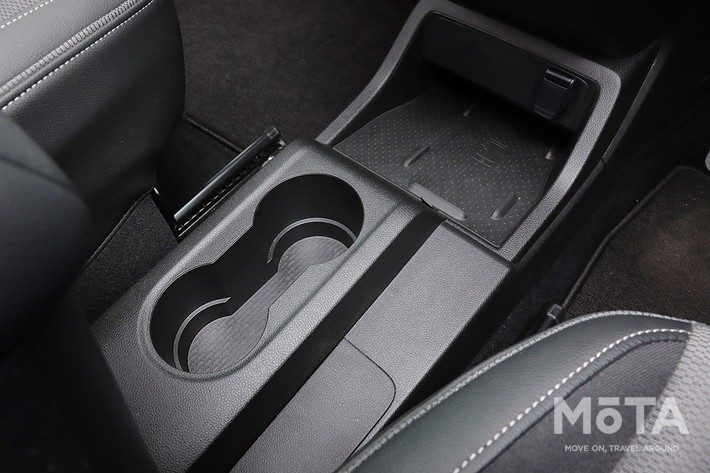 ルノー カングー クレアティフ（ガソリン）