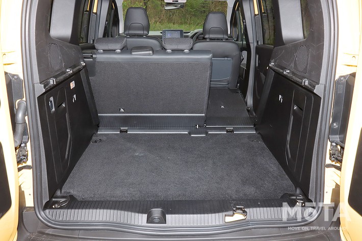 ルノー カングー クレアティフ（ガソリン）