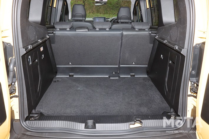 ルノー カングー クレアティフ（ガソリン）