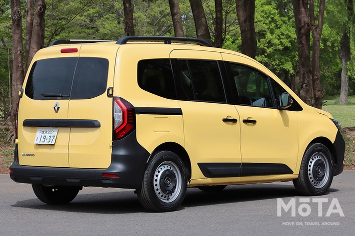 ルノー カングー クレアティフ（ガソリン）