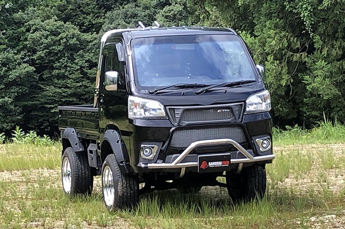 軽トラの使い勝手を高めるアイテムを豊富に揃える但東自動車 軽トラの使い勝手を高めるアイテムを豊富に揃える但東自動車