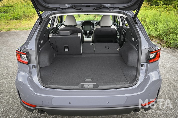 スバル レヴォーグ レイバック