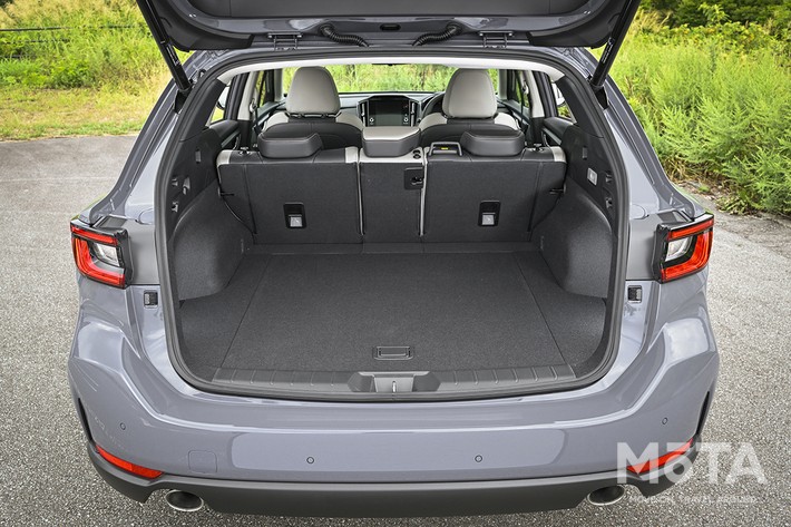 スバル レヴォーグ レイバック