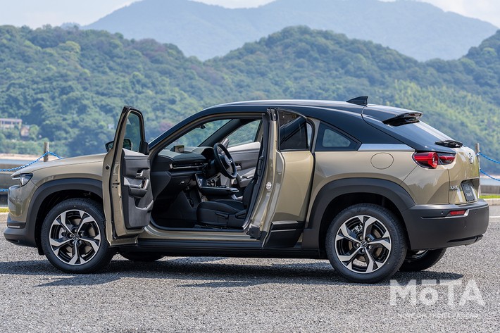 マツダ MX-30 ロータリーEV