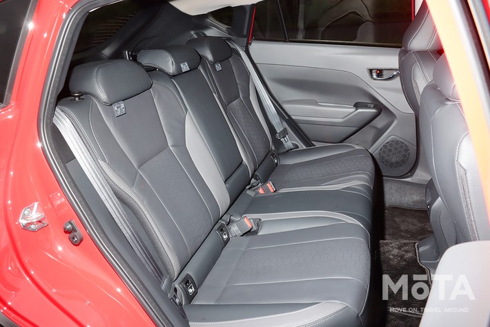 スバル クロストレック