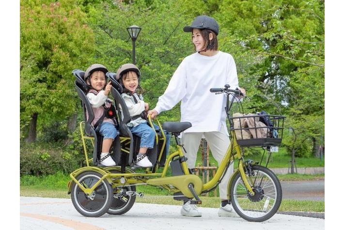 日本初「双子専用の三輪電動アシスト自転車」を「サブスク NORUDE」を