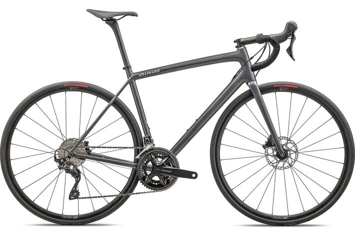 憧れのロードバイク、Tarmac SL7とAethosに9rカーボンを使用したモデル
