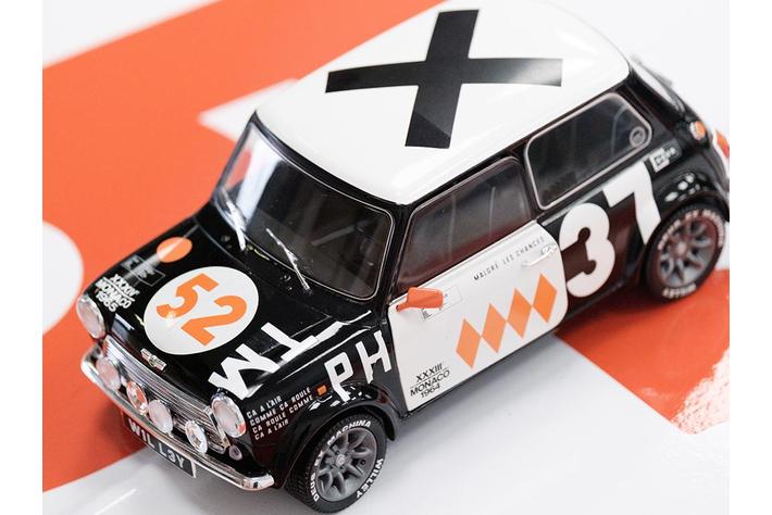 まうそ様・DEUS デウス x マット・ウィリー ソリド 1/18 モデル 28150724243_134d_l.jpg