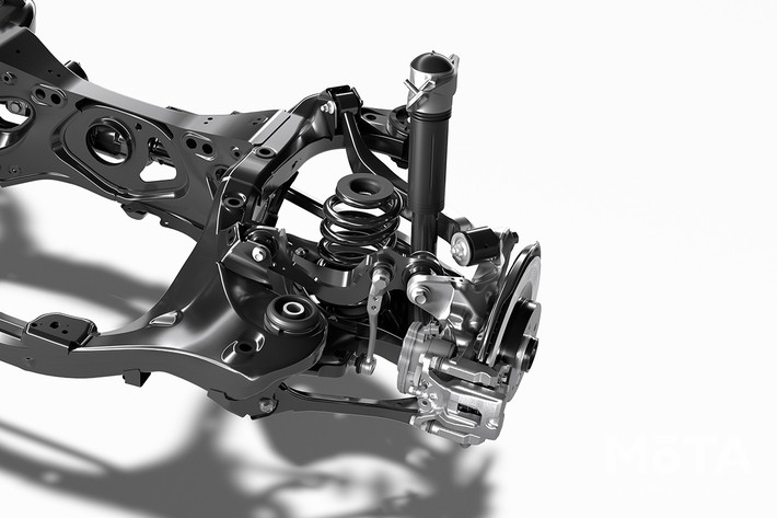 トヨタ 新型クラウンスポーツ