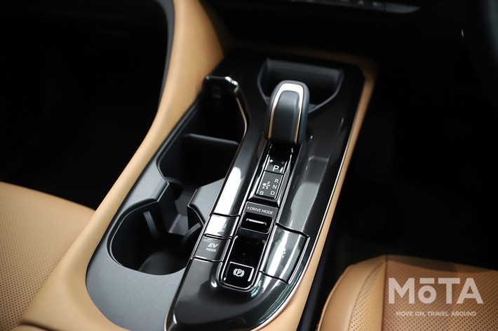 トヨタ クラウンスポーツ