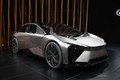 レクサスの注目展示車は「LF-ZC」 レクサスブースの展示車両や体験コンテンツを紹介｜ジャパンモビリティショー2023