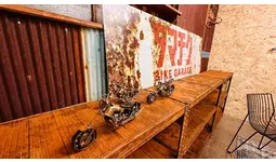 徹底的にライダーに特化した多摩地区バイクガレージから、2023年11月