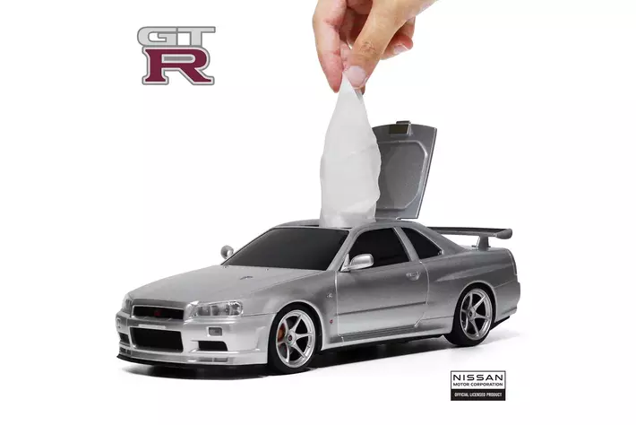 世界初】日産スカイライン GT-R (BNR34)の車型ウェットティッシュ 