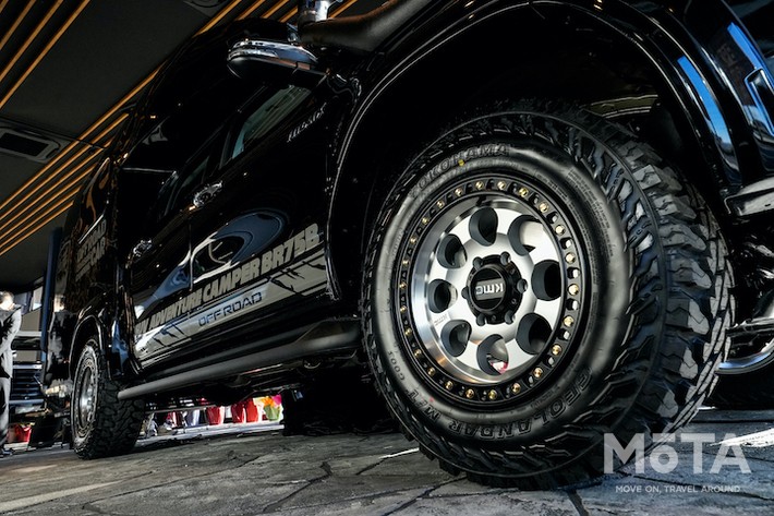 ダイレクトカーズ／ショールームSUZUKA BASE