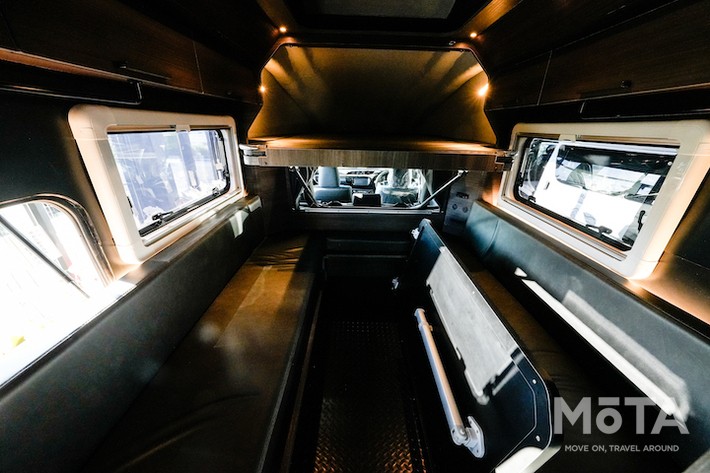 「BR75B」のリアスペースはゆったり寛げる仕様に