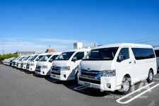 ダイレクトカーズ／ショールームSUZUKA BASE