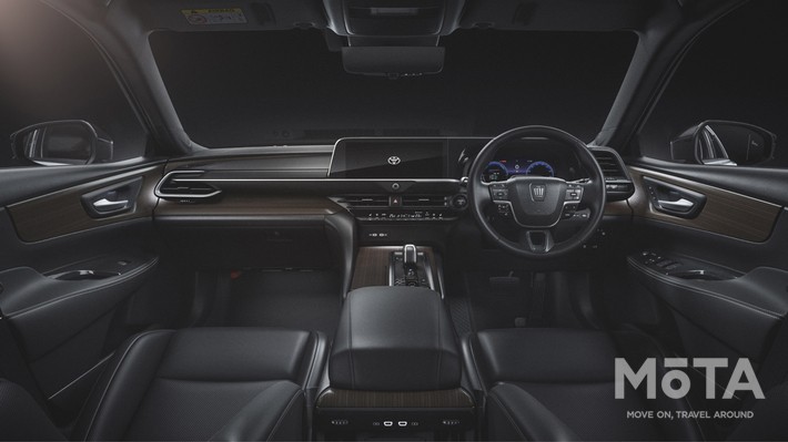 トヨタ 新型クラウンセダン