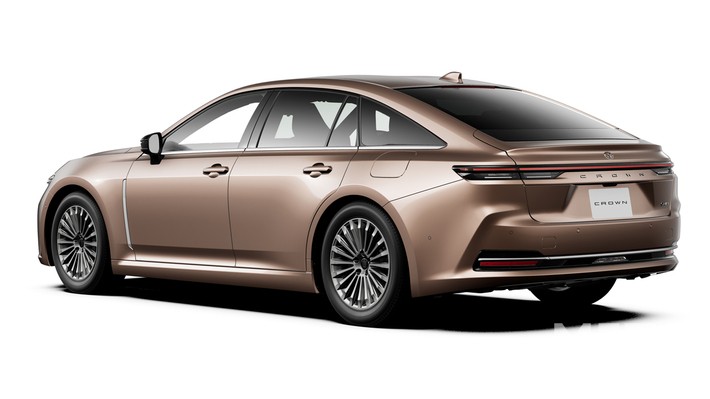 トヨタ 新型クラウンセダン
