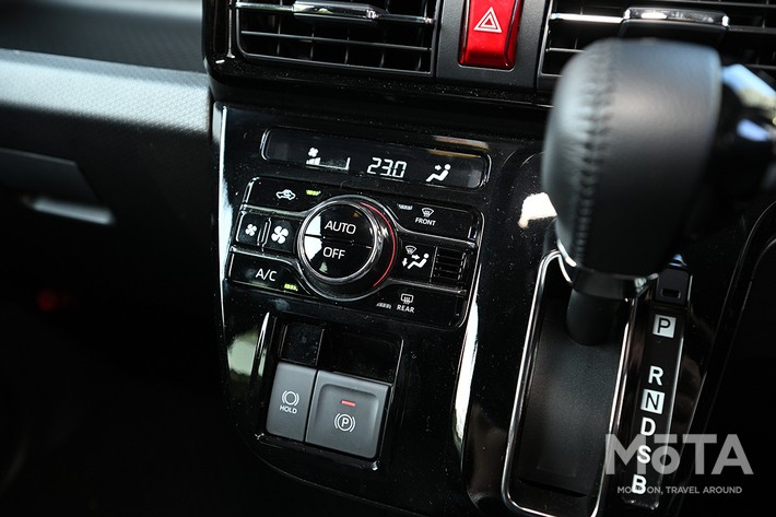 ダイハツ 新型タントカスタム