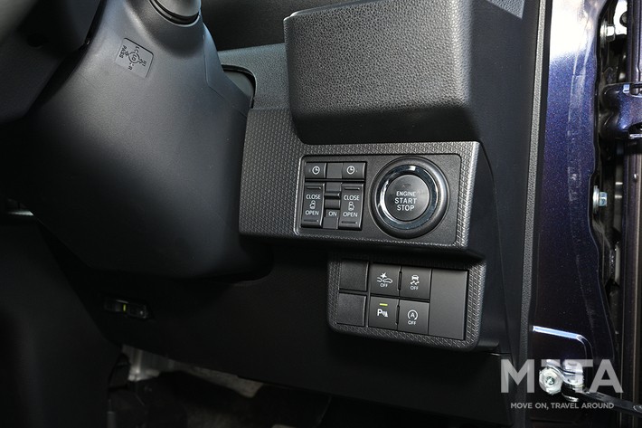 ダイハツ 新型タントカスタム