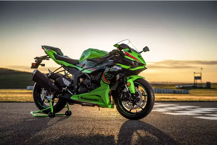 カワサキから「Ninja ZX-6R」シリーズ新発売！|【業界先取り