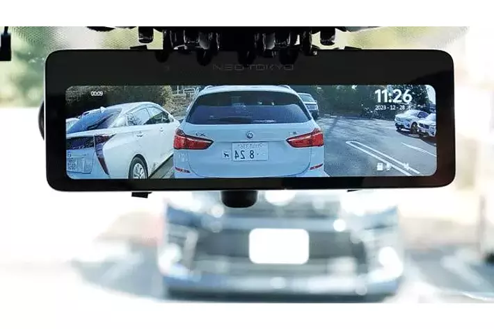 爆光液晶採用「ミラーカム3」デジタルミラー型ドライブレコーダー新