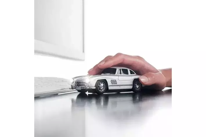 メルセデス/ベンツ/限定/無線/ワイヤレス/マウス/300SL/シルバー/箱付 メルセデスベンツの無線マウス、成田空港で販売開始|【業界先取り