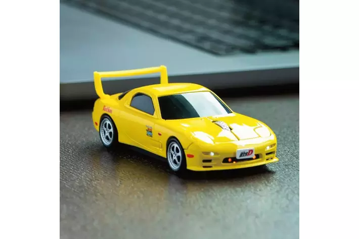 頭文字D』高橋啓介のFD型マウスが、大阪オートメッセに初登場！|【業界