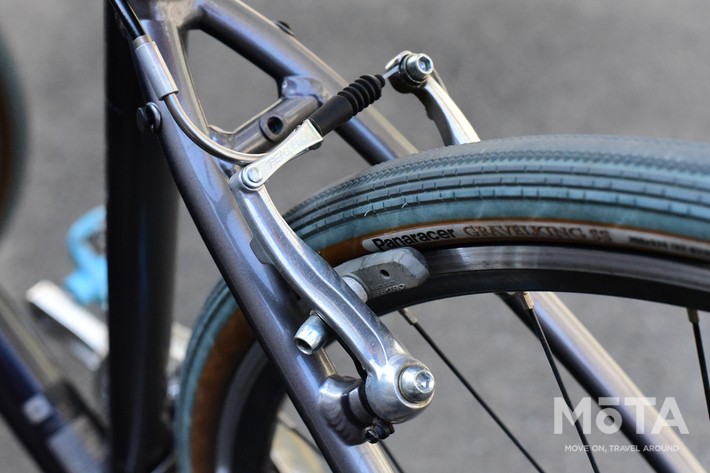 HUMMER C700 2025年モデル ロードバイク HUMMER C700 2025年モデル ロードバイク