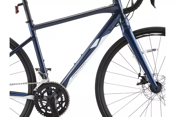 ワンランク上の走りが楽しめる ディスクブレーキ採用ロードバイク