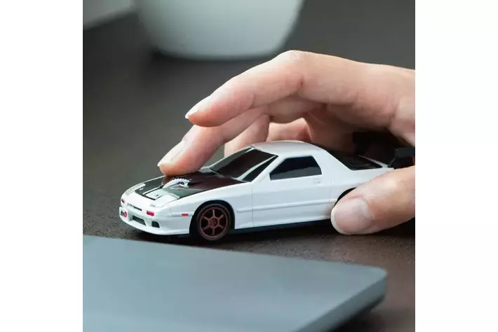 頭文字D』高橋涼介のFC型マウス 41巻版が登場！|【業界先取り