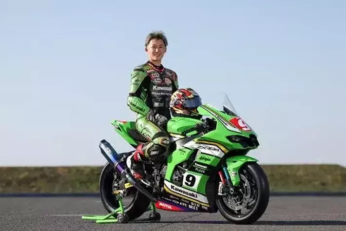 のりリョウ Kawasaki Plaza Racing Team」4月13日-4月14日 MFJ全日本ロード