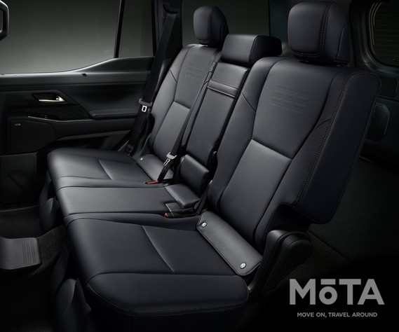 GX550　リヤシート