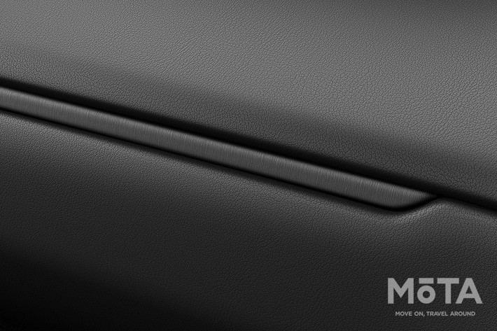 トヨタ 新型ランドクルーザー250