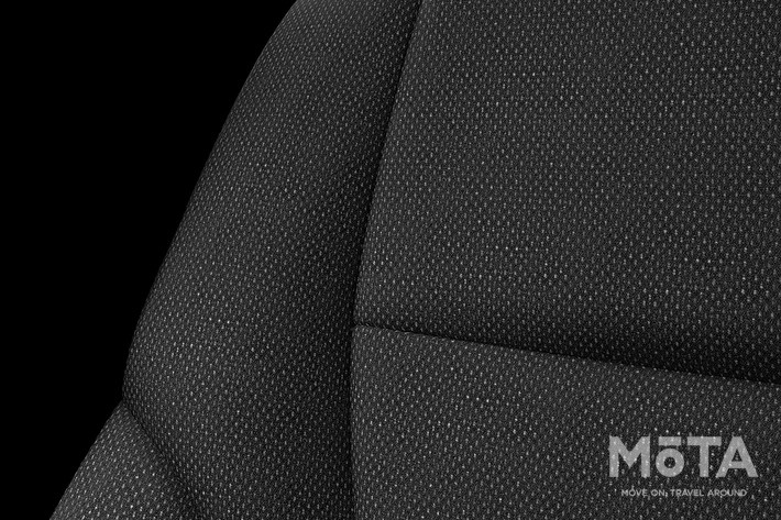 トヨタ 新型ランドクルーザー250