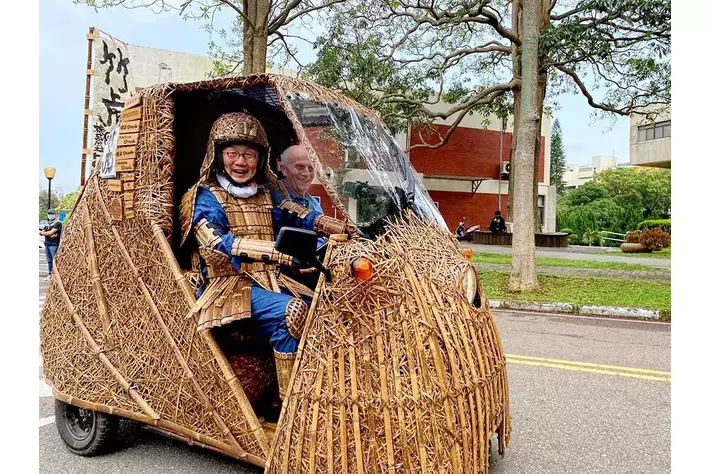 虎竹の電気自動車「竹トラッカー」が第12回世界竹会議台湾で走りました！