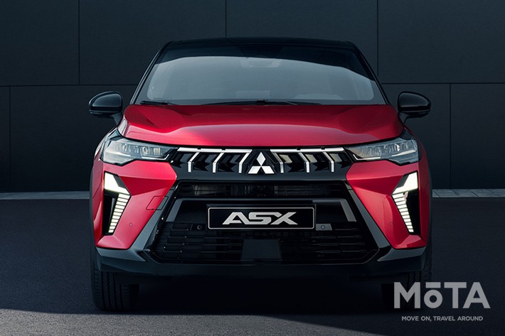 三菱 新型ASXのフロントフェイス