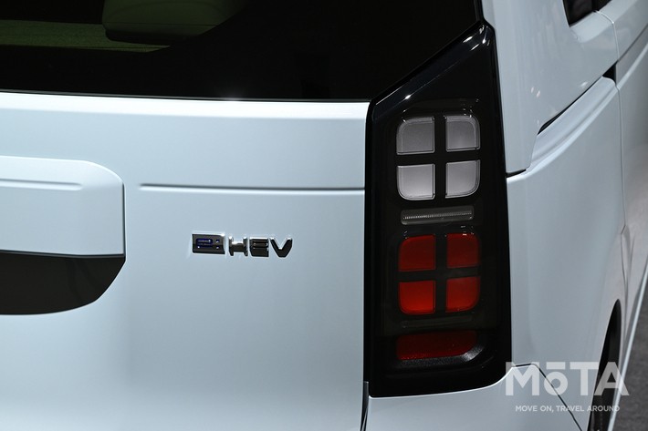 ホンダ 新型フリード(e:HEV AIR EX)