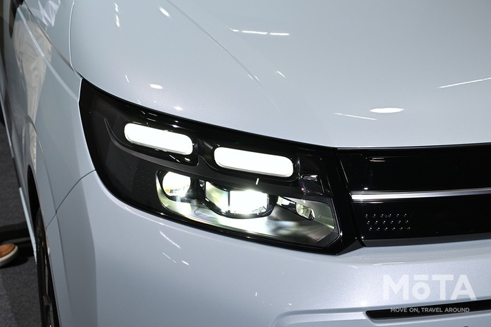 ホンダ 新型フリード(e:HEV AIR EX)