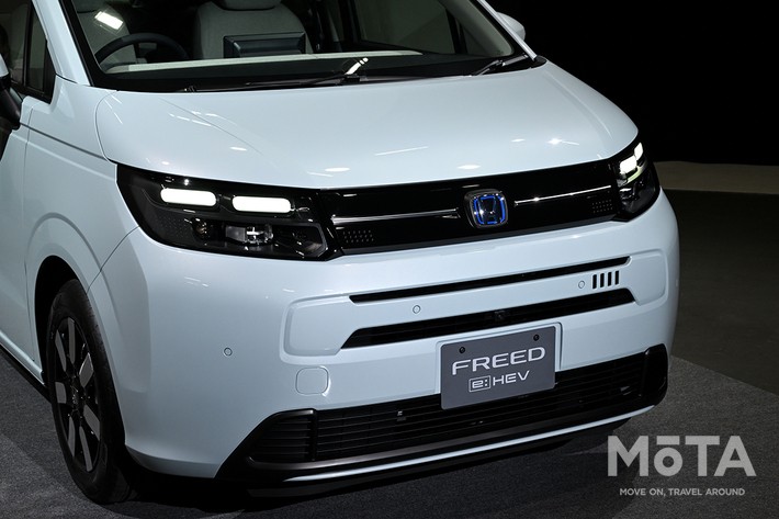 ホンダ 新型フリード(e:HEV AIR EX)