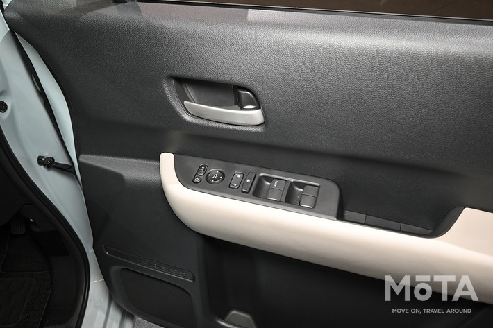 ホンダ 新型フリード(e:HEV AIR EX)