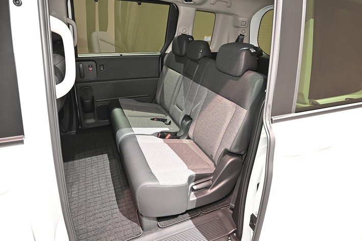 ホンダ 新型フリード(ガソリン AIR EX)