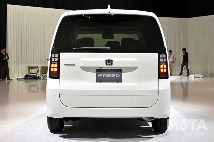 ホンダ 新型フリード(ガソリン AIR EX)