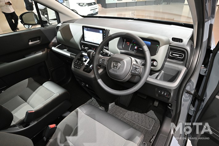 ホンダ 新型フリード(ガソリン クロスター)