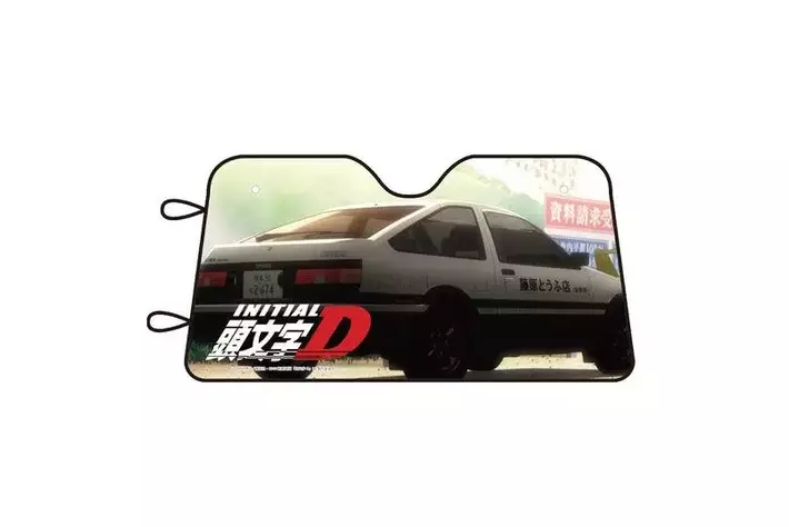 人気作品『頭文字D』をモチーフにしたカー用品が数量限定で登場|【業界