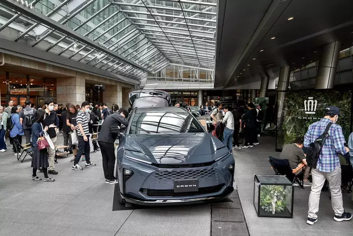 『CROWN “next-life” SALOON-one with nature-』東京会場・THE CROWN愛知高辻 開催レポート