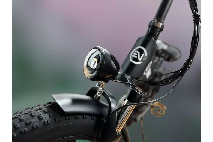 電動アシスト自転車と原付が切り替え可能な新モビリティENNE F750価格
