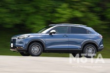 ホンダ ヴェゼル（e:HEV X  HuNTパッケージ 4WD）