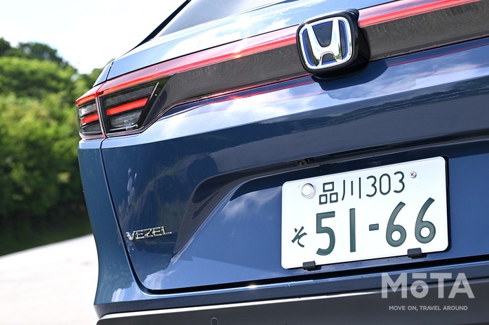 ホンダ ヴェゼル（e:HEV X  HuNTパッケージ 4WD）